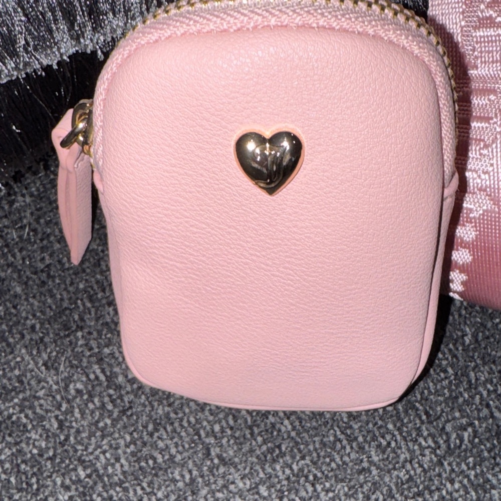 Juicy Couture Blush Pink Shoulder Bag with Detachable Strap - Picture 7 of 9
